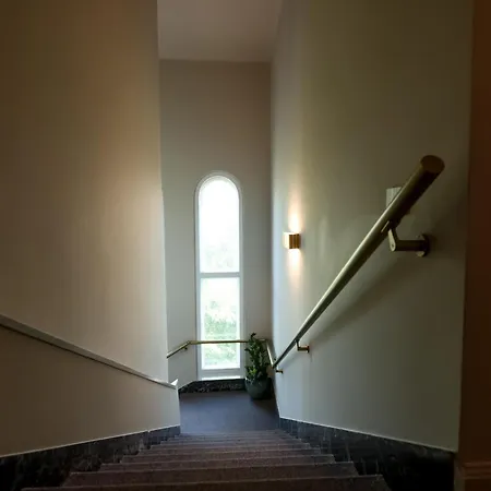 Padam Boutique 4* Тирана