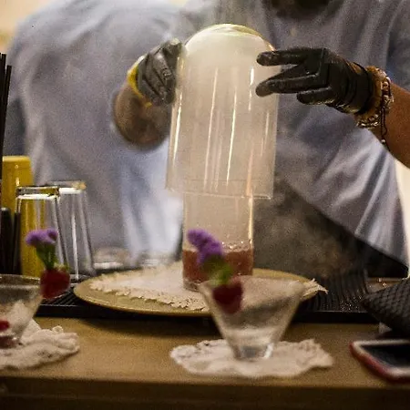 Padam Boutique 4* Тирана