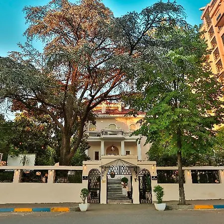 Отель Padam Boutique 4*