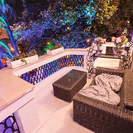 Padam Boutique 4* Тирана