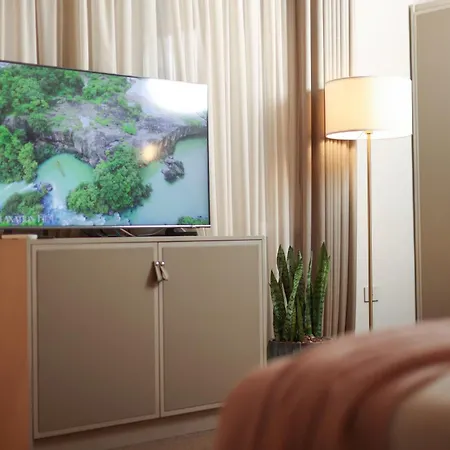 Padam Boutique Hotell 4*