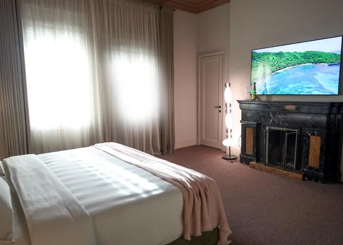 Padam Boutique Hotel