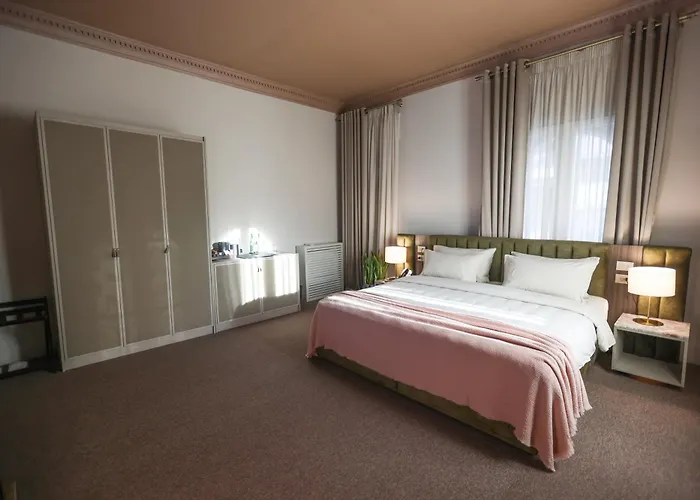 Padam Boutique Hotel